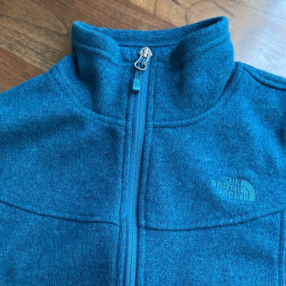EUC Women’s Ocean Blue North Face Full Zip Jacket Size M - Picture 3 of 13